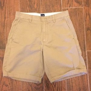💛 Gap Khaki Shorts, 30 waist